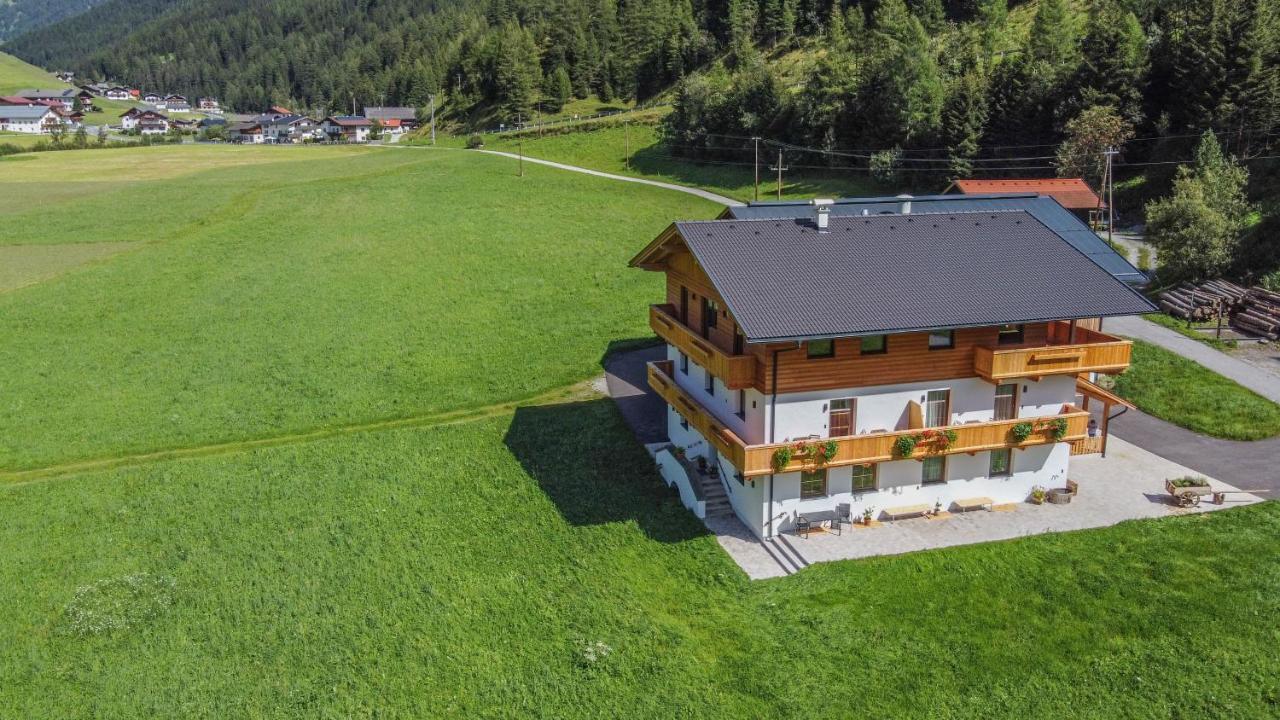 Nedererhof - Gemutliche Zimmer Mit Gemeinschaftskuche Ausserschmirn Eksteriør bilde